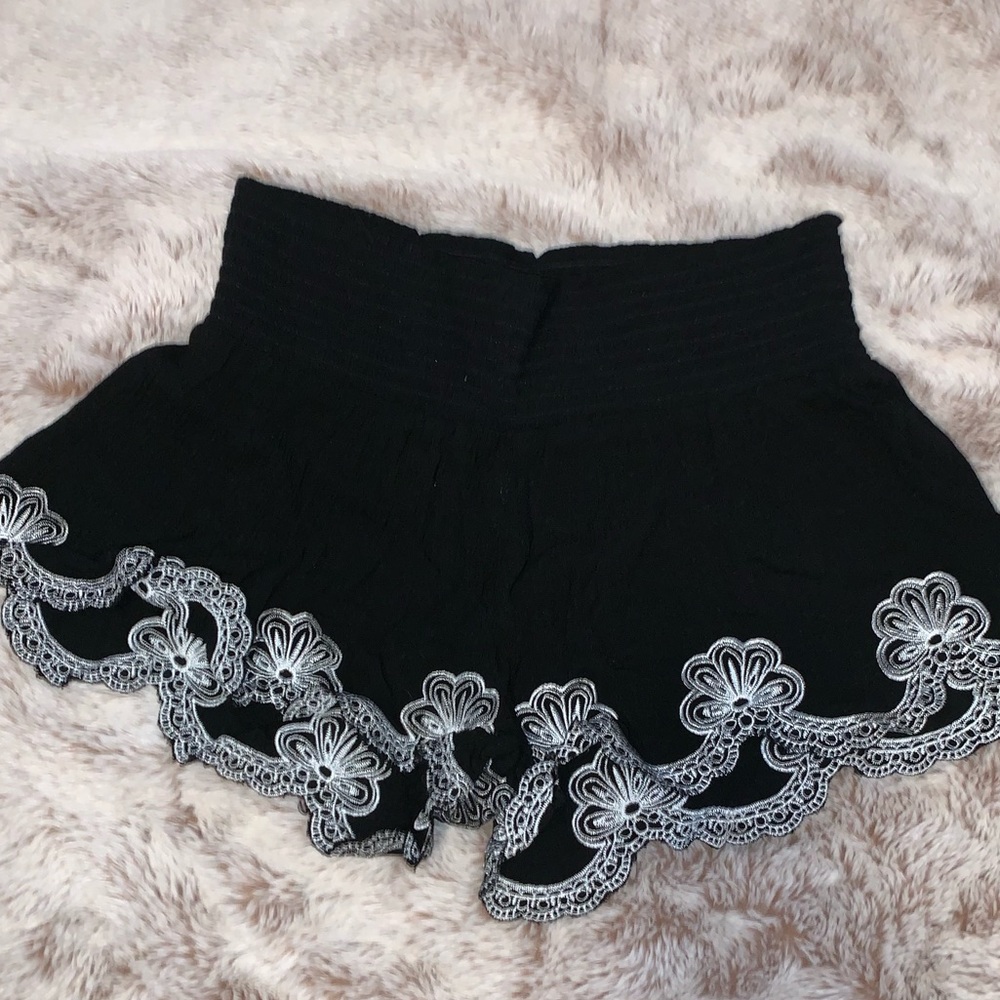 Flowy shorts